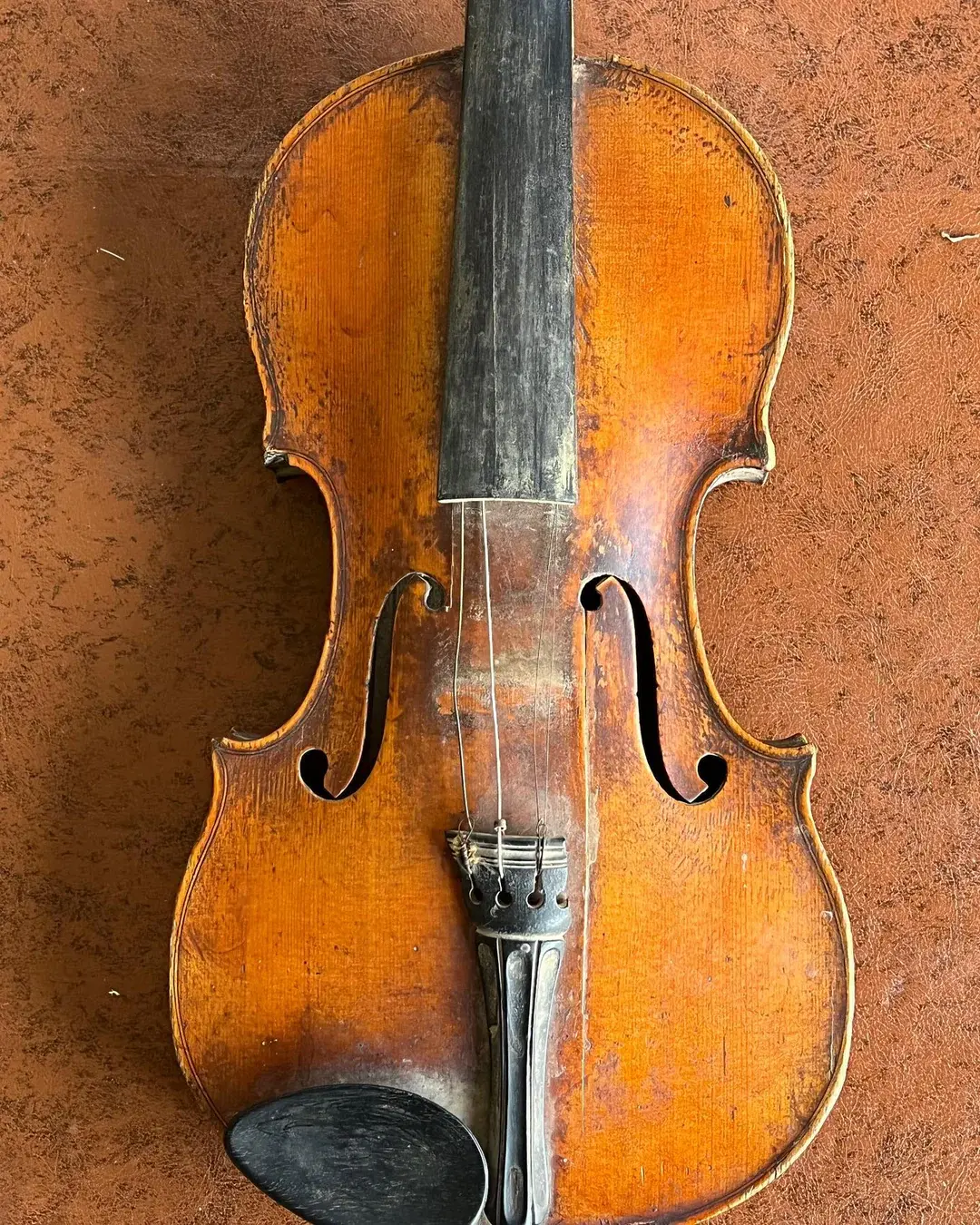 Vintage violin restoration at Bosky Strings